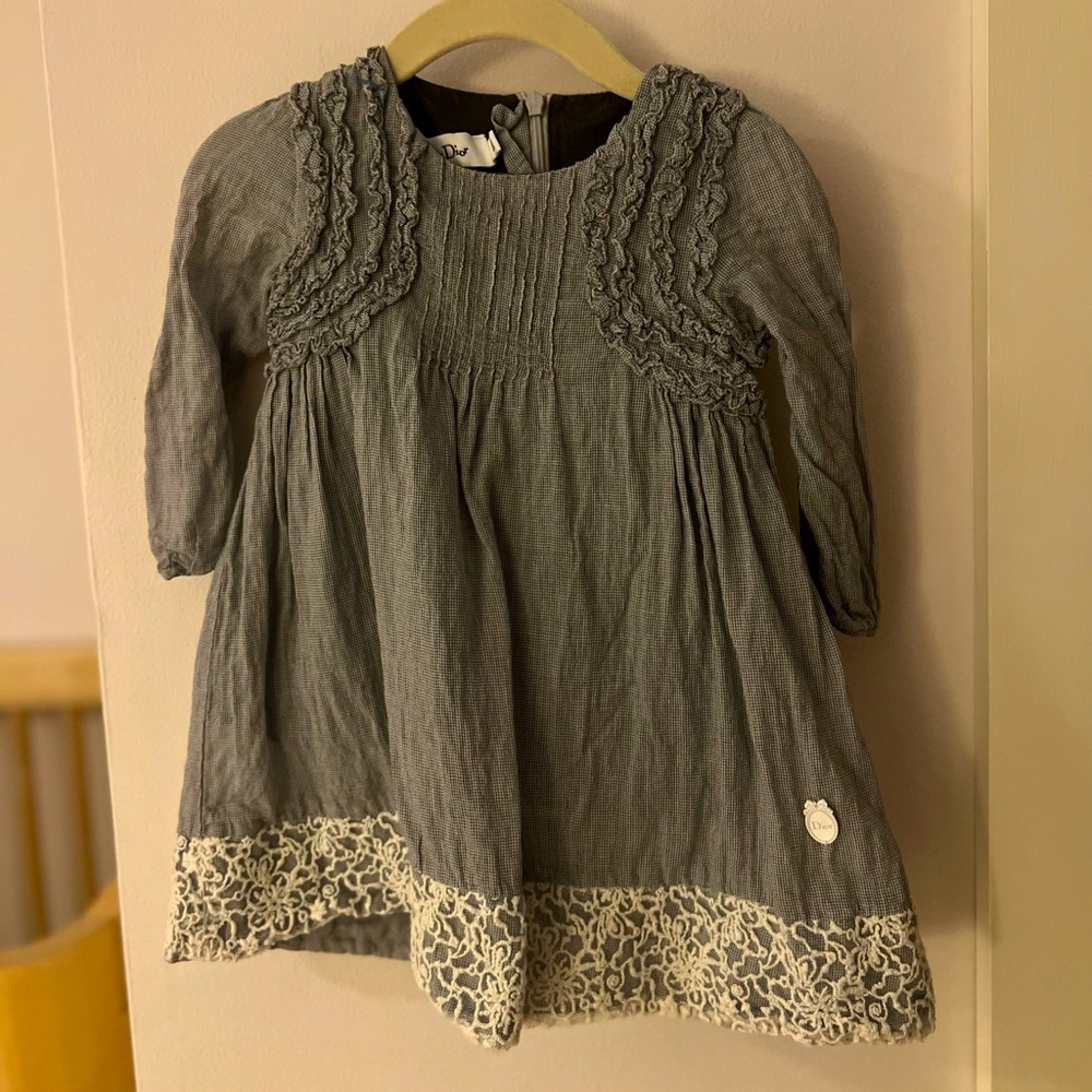 Baby Dior dress euc. Needs steaming.